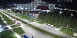 Нижневартовск, Интернациональная, в сторону Зимней