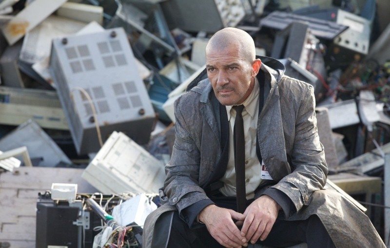 Страховщик (2014)