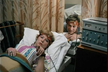 Любовь и голуби (1984)