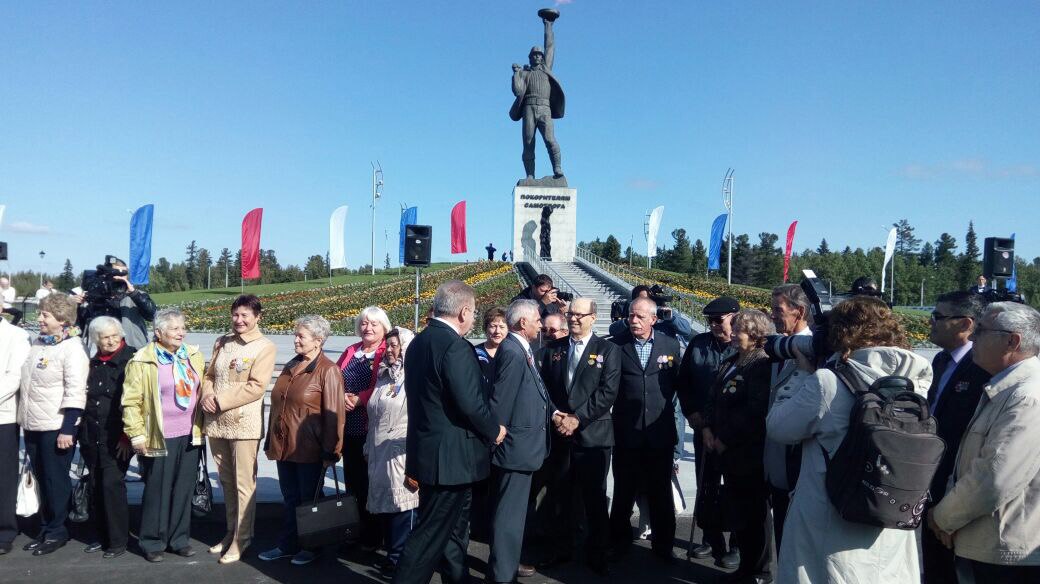 Нижневартовского «Алешу» торжественно открыли после ремонта