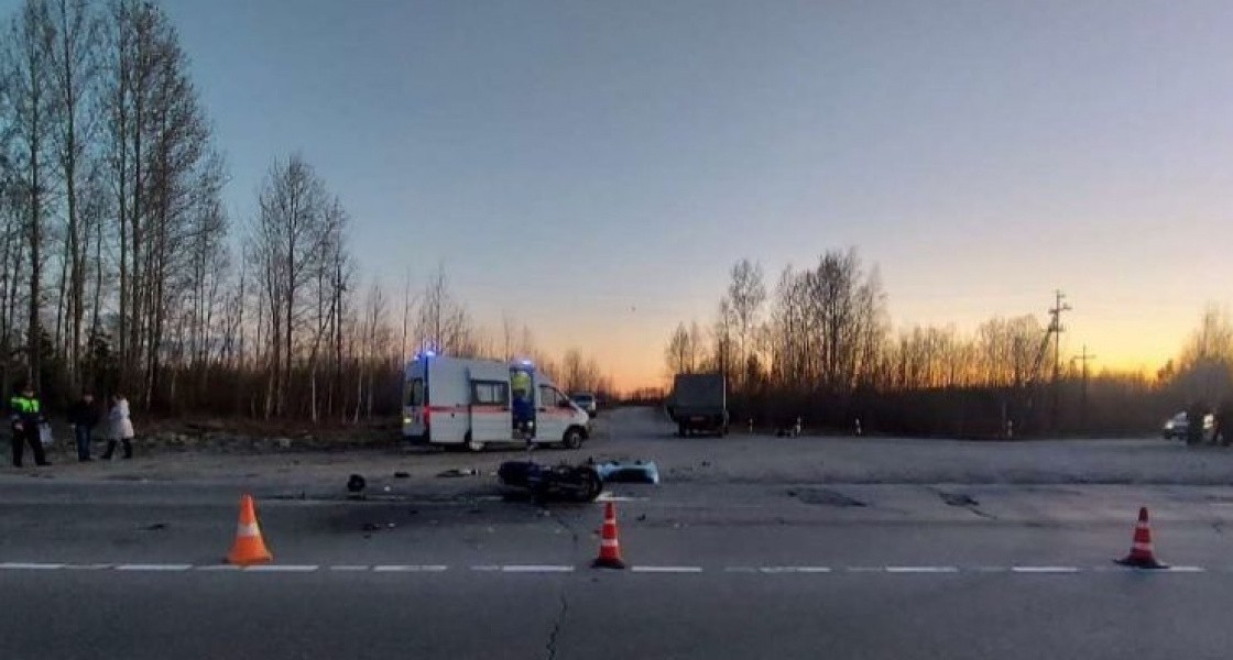 На дороге Сургут-Нижневартовск насмерть разбилась пара мотоциклистов