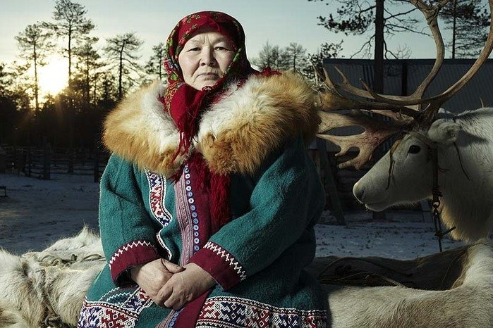 Книжная выставка "Узоры северного сияния" Книжная выставка "Узоры северного сияния"