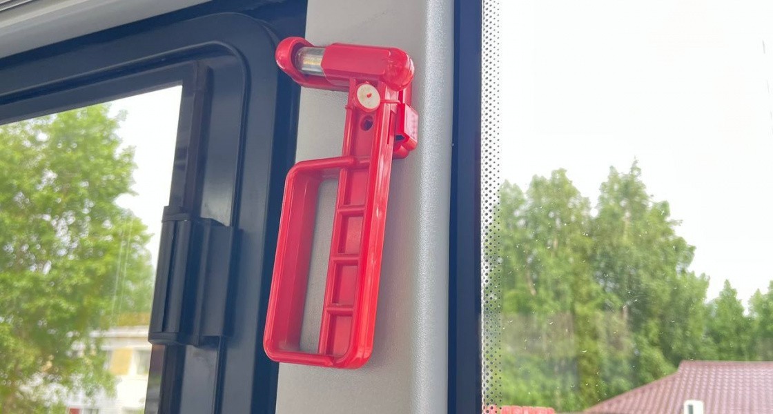 В Нижневартовске родители тиктокеров заплатили за хайп в городском автобусе