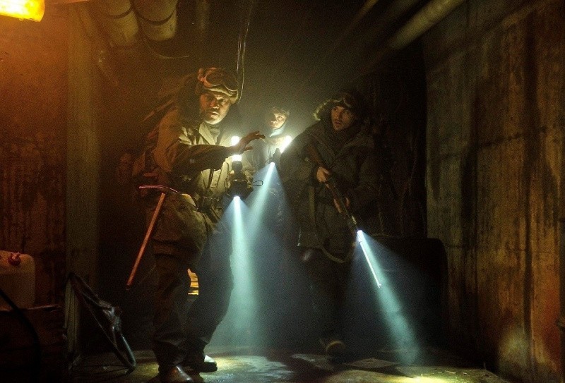 Колония (2013)