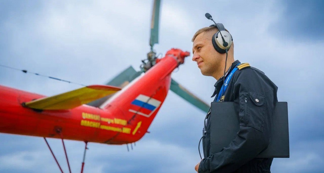 Губернатор ХМАО поздравил летчиков с профессиональным праздником