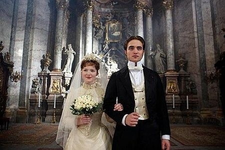 Милый друг (2012)