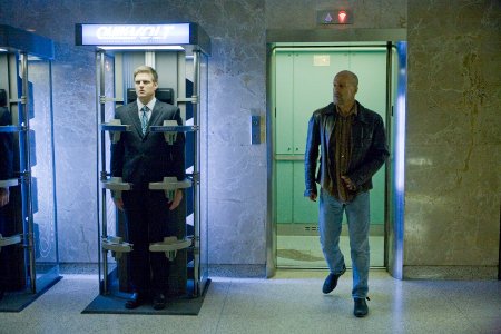 Суррогаты (2009)