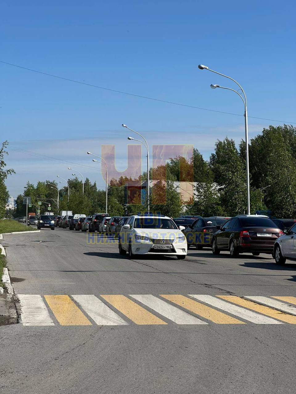 В Нижневартовске после перенастройки светофоров возник транспортный коллапс