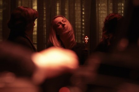 Красные огни (2012)