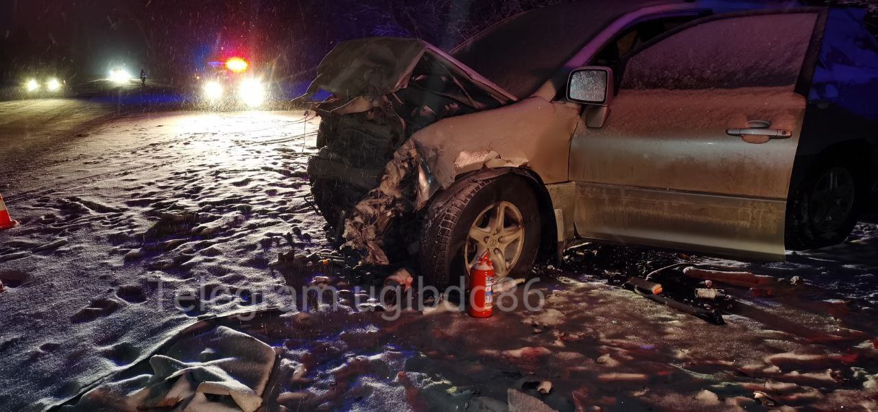 На трассе Сургут - Нижневартовск произошло страшное ДТП