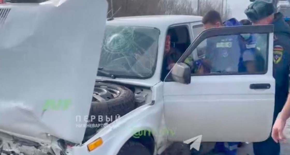 В Нижневартовске водитель устроил ДТП из-за плохого самочувствия