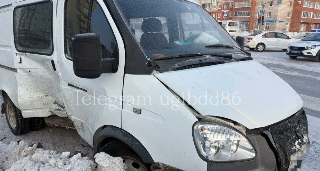 В Нижневартовске пожилой водитель «Газели» устроил ДТП с пострадавшими