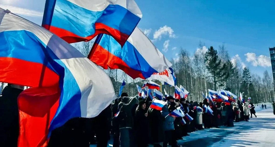 Глава Нижневартовска поздравил вартовчан годовщиной воссоединения Крыма с Россией
