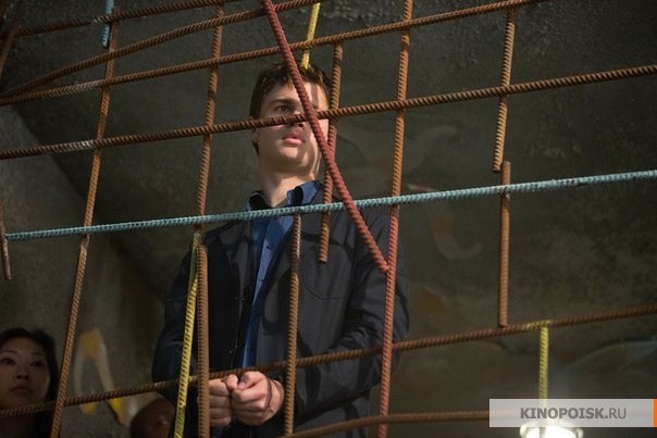 Дивергент, глава 3: За стеной (2016)