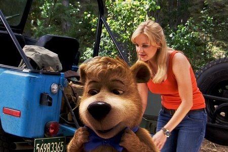 Медведь Йоги (2010)