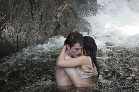 Сумерки. Сага. Рассвет: Часть 1 (2011)
