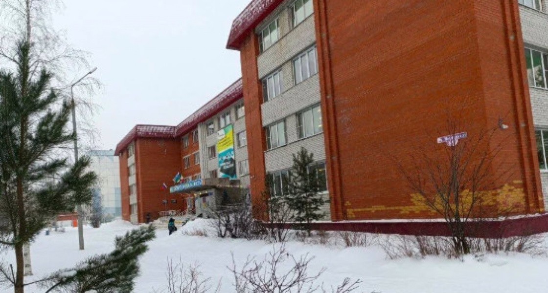 В Нижневартовске школе хотят дать имя ее знаменитого директора