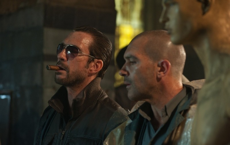 Страховщик (2014)