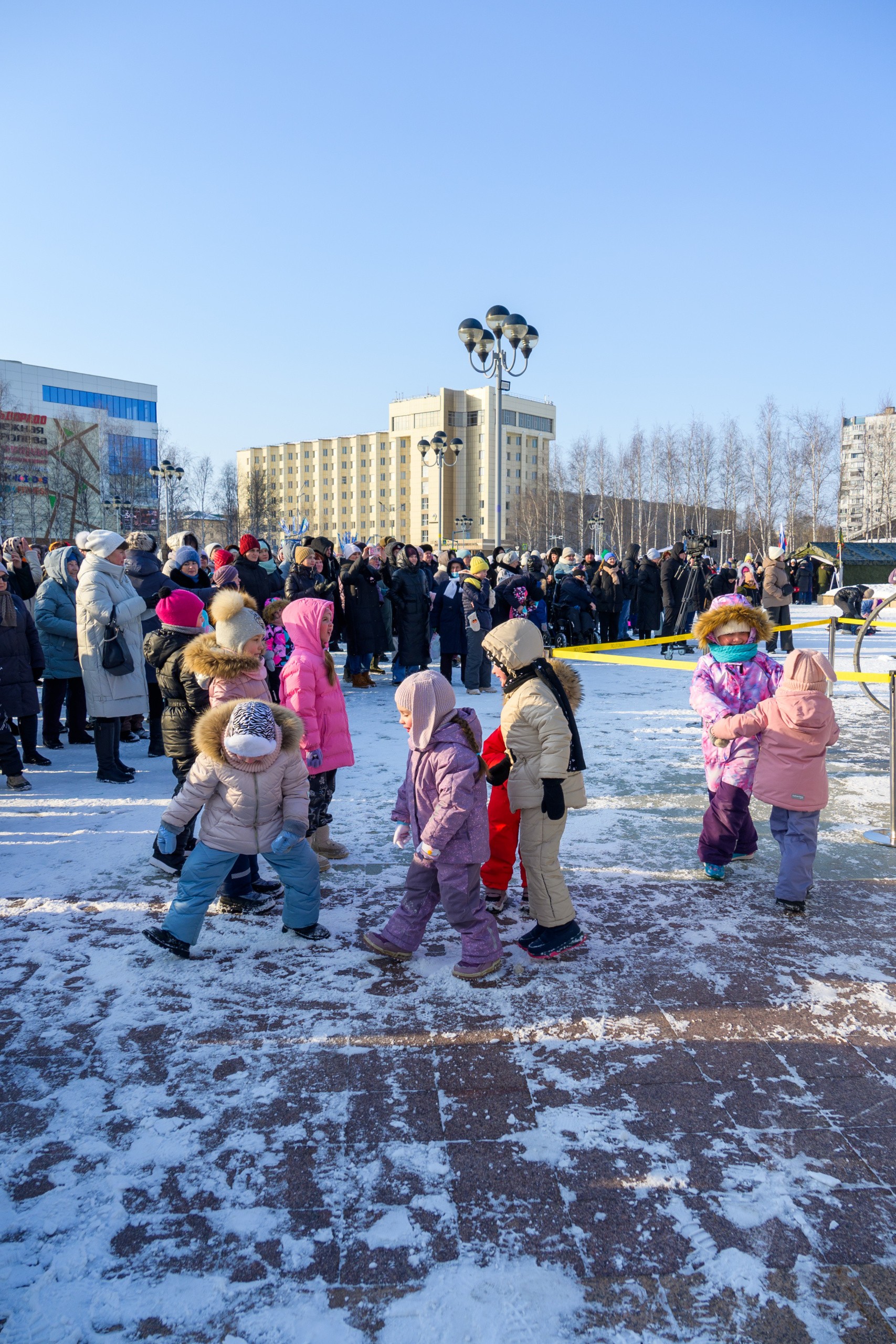 Нижневартовску исполнилось 53 года (ФОТОРЕПОРТАЖ)
