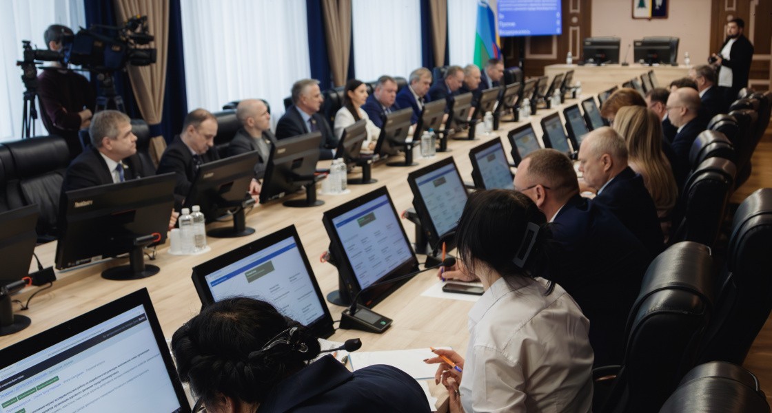 В Нижневартовске бюджетные расходы увеличились на 240 миллионов рублей