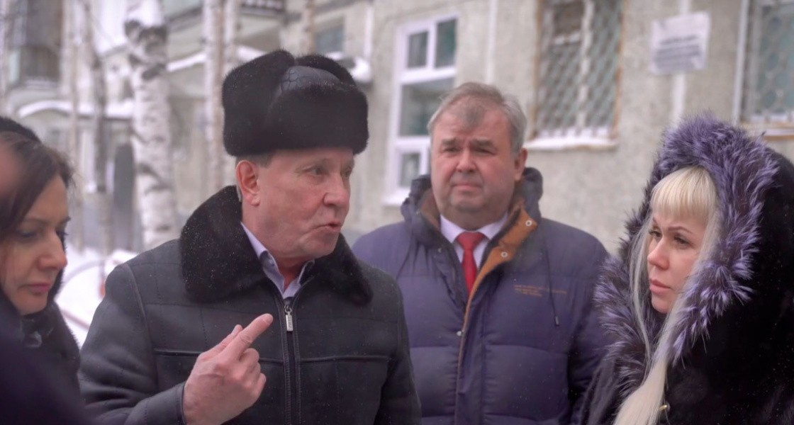 Депутаты Нижневартовска высказались по поводу некачественной уборки снега. ВИДЕО