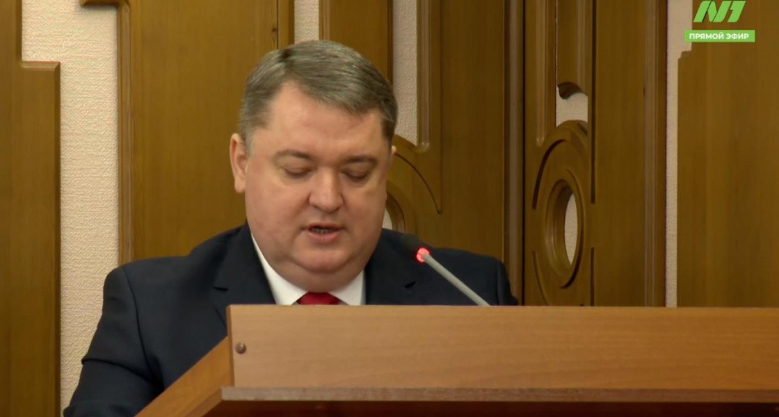 Семь дорог, два завода и тысяча деревьев: глава Нижневартовска озвучил планы на 2025 год