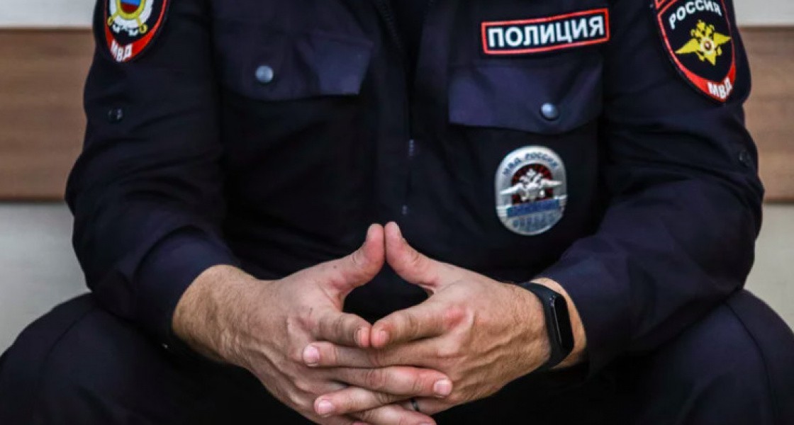 В Тюменской области полицейского подозревают в разглашении государственной тайны