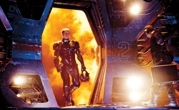 Тихоокеанский рубеж (2013)