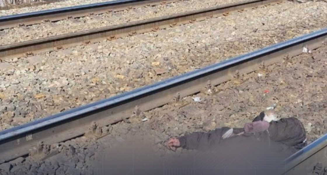 Поезд Волгоград-Нижневартовск насмерть сбил человека