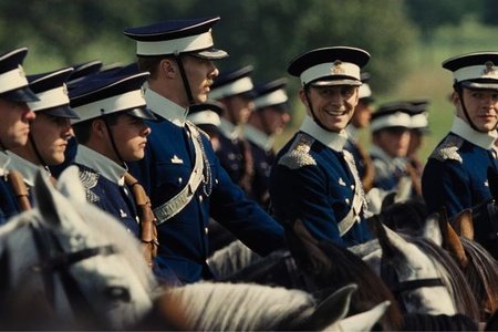 Боевой конь (2011)