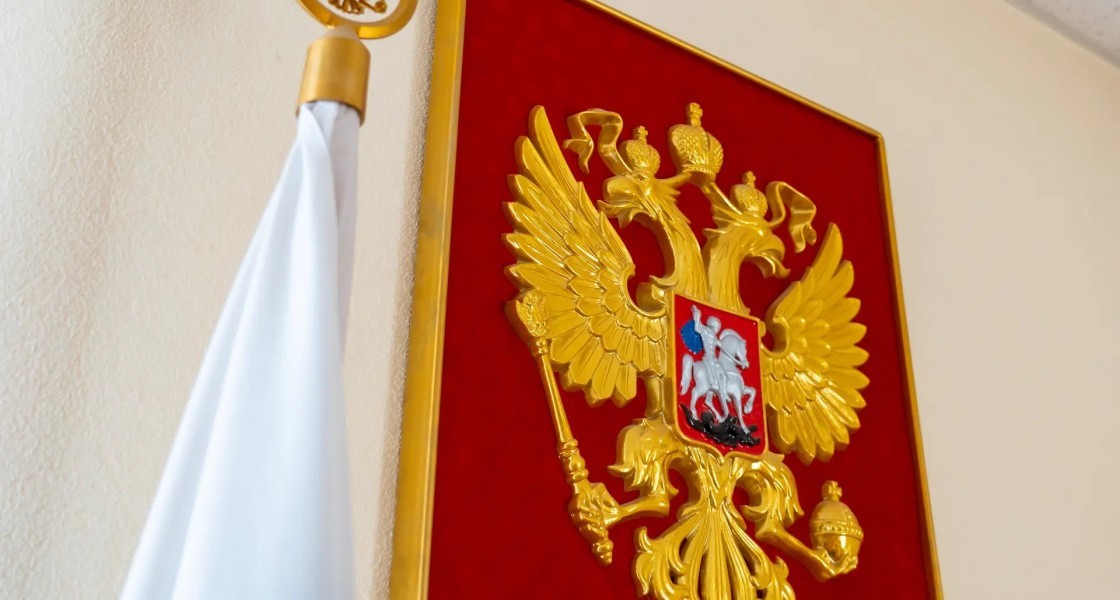 Жителя Нижневартовска оштрафовали за передачу банковской карты мошенникам