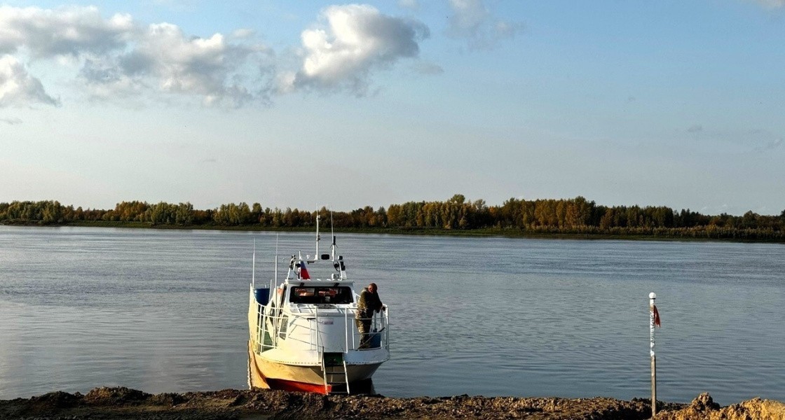 В Нижневартовском районе запустили теплоходы до отдаленных поселений