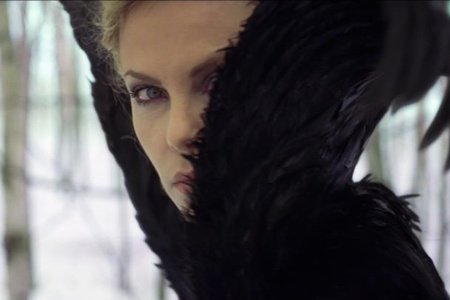 Белоснежка и охотник (2012)