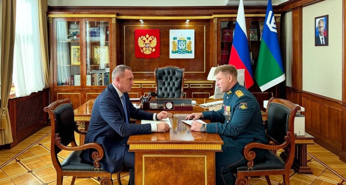 Губернатор ХМАО подвел итоги стажировки участника программы «Время героев»