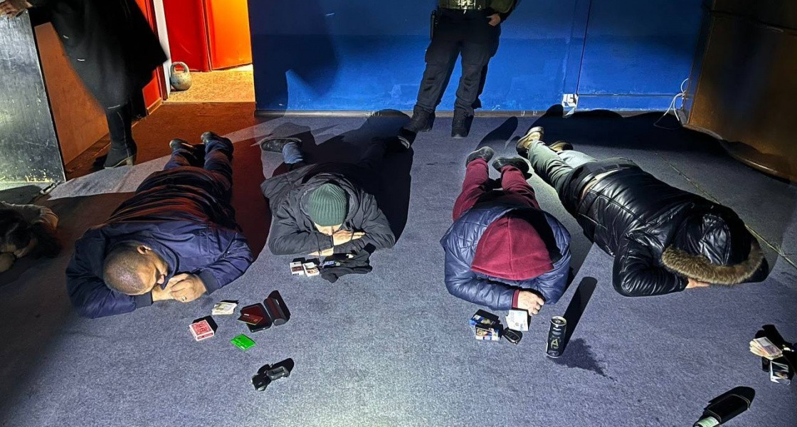 В Тюменской области задержали вооруженных организаторов сети подпольных казино