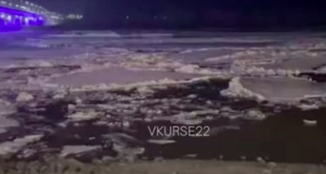 На Оби раньше обычного начался ледоход
