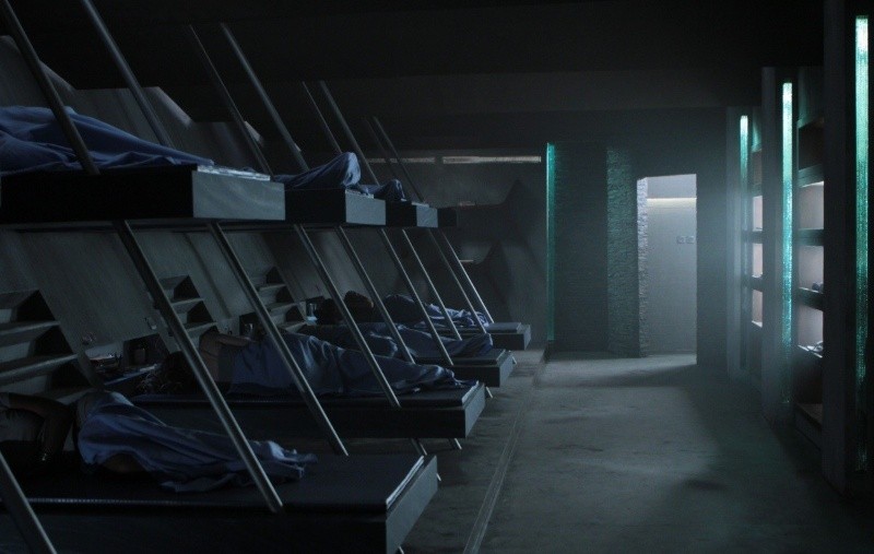 Философы: урок выживания (2013)