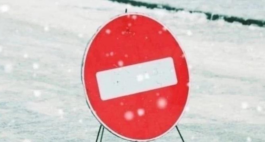 На трассе в ХМАО из-за погоды перекрыли движение в сторону Тюмени