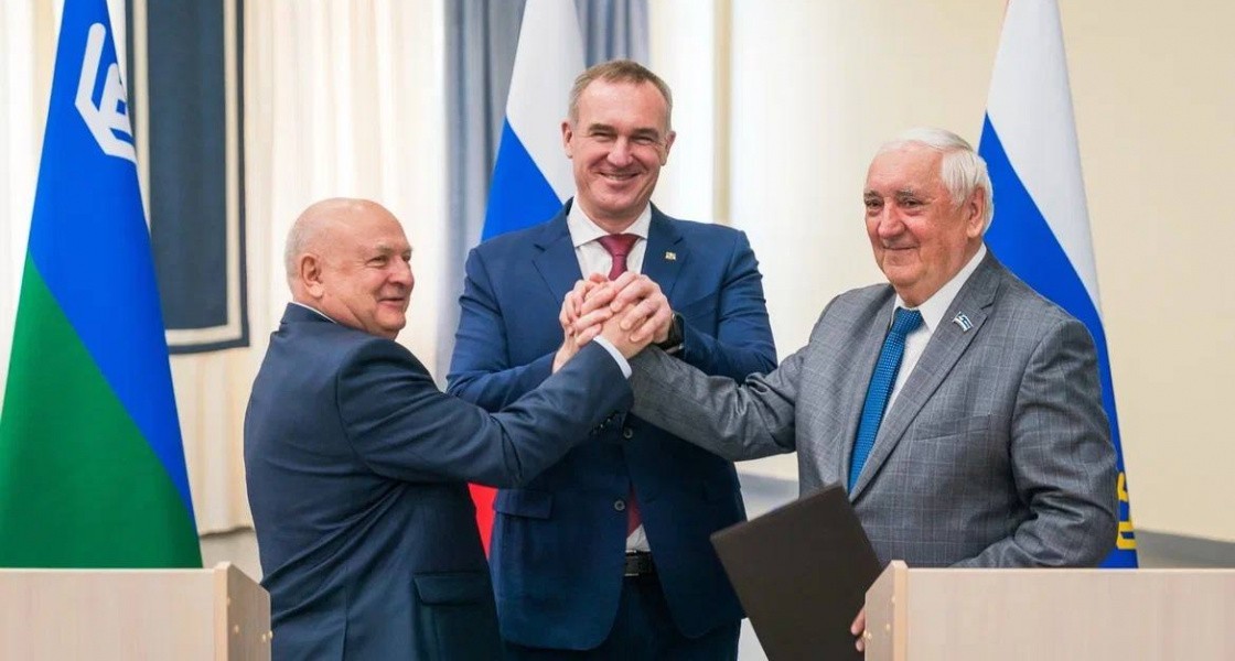 Губернатор ХМАО Руслан Кухарук принял участие в форуме ветеранов «Победа одна на всех»