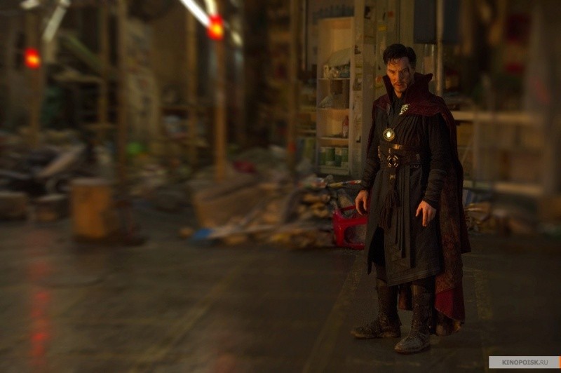 Доктор Стрэндж (2016)