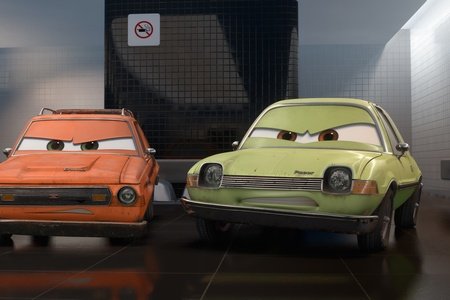 Тачки 2 (2011)