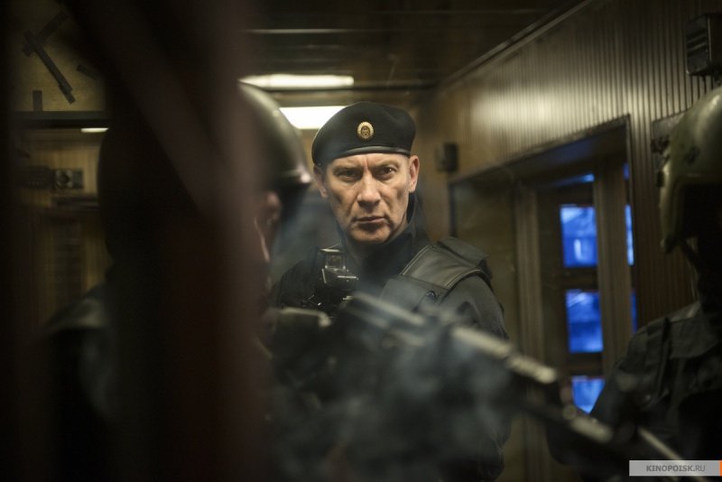 Хантер Киллер (2018)