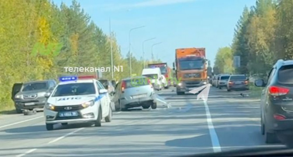 На трассе под Нижневартовском произошло жесткое ДТП