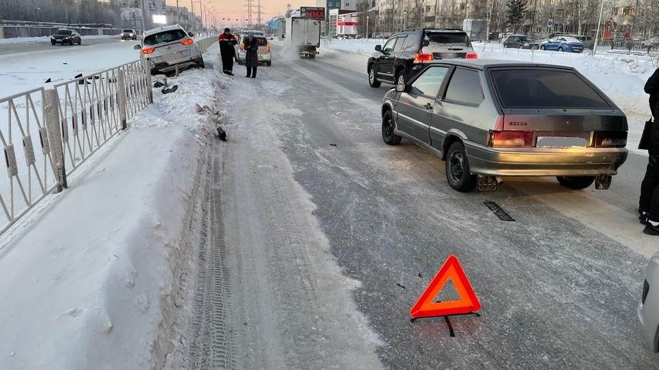 В первый рабочий день в Нижневартовске произошло 5 ДТП
