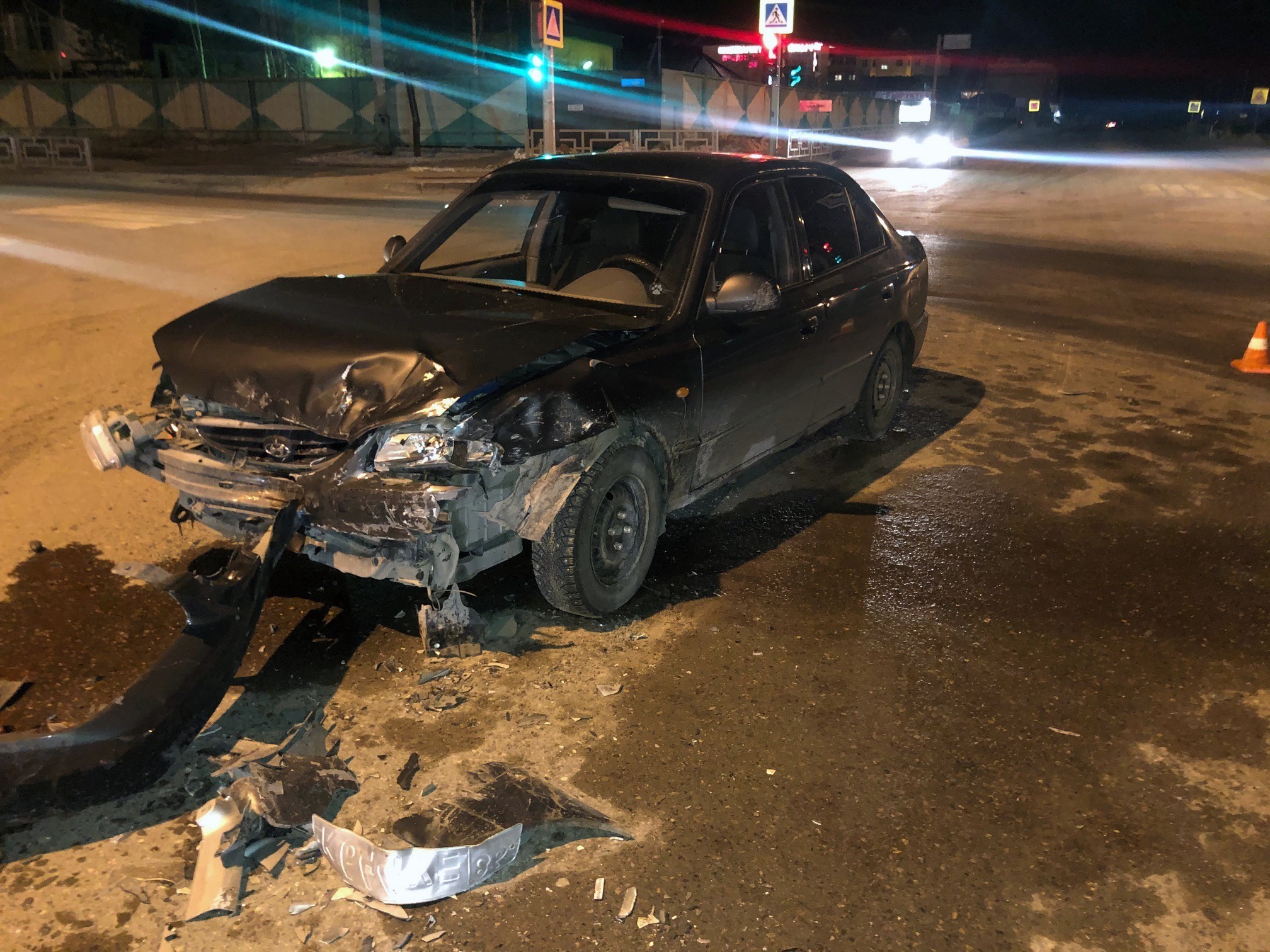 ВАЗ и Хендай «поцеловались» на улице Рабочей в Нижневартовске