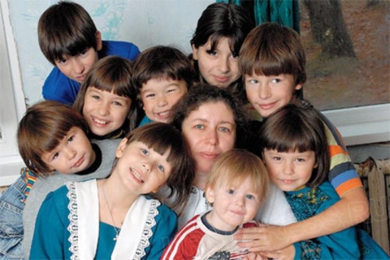 Окружной форум матерей «Родина – Мать и мать России – едины» Окружной форум матерей «Родина – Мать и мать России – едины»
