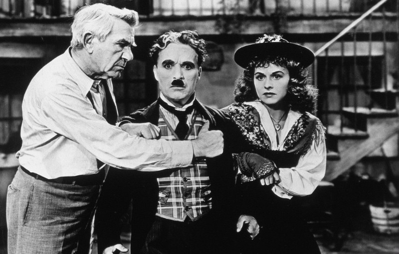 Великий диктатор (1940)