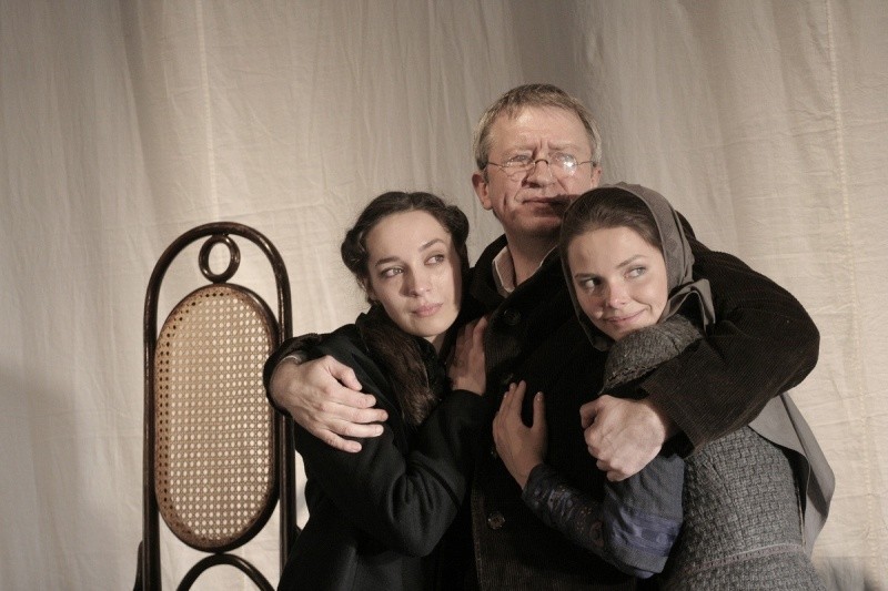 TheatreHD: Золотая Маска в кино: Вишневый сад (2019)