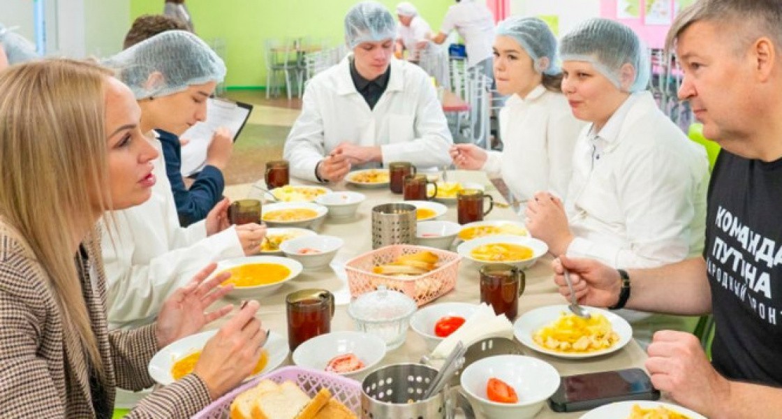 В школах Нижневартовска за питанием будет следить «Детский Ревизорро»