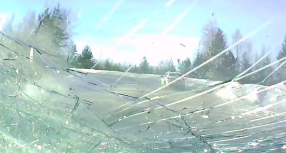 На трассе под Нижневартовском произошло жесткое ДТП. ВИДЕО